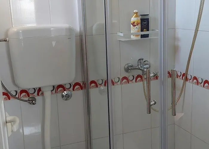 With Parking Space Kornic, Krk - 15293 Apartament